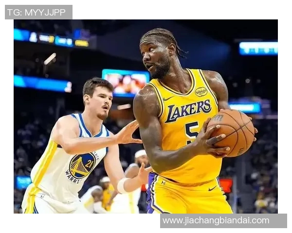 湖人拒勇士逆转!小里21+3艾顿高效,库明加13+5失误,布朗尼7+1