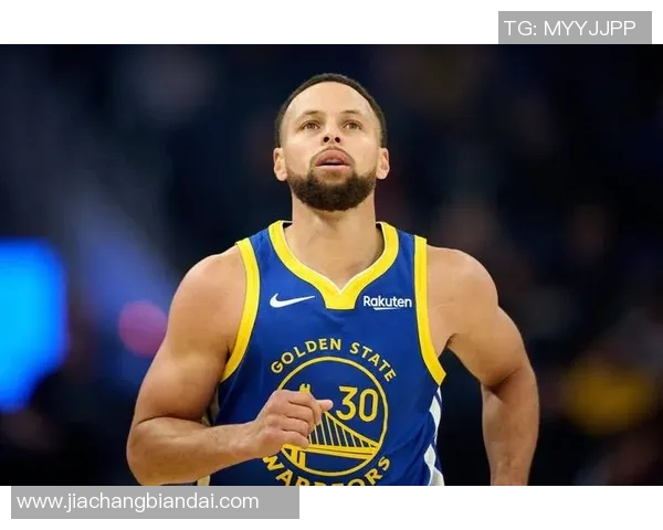 勇士消息：库里状态火热，25+7前锋有望加盟，战雷霆出场更新